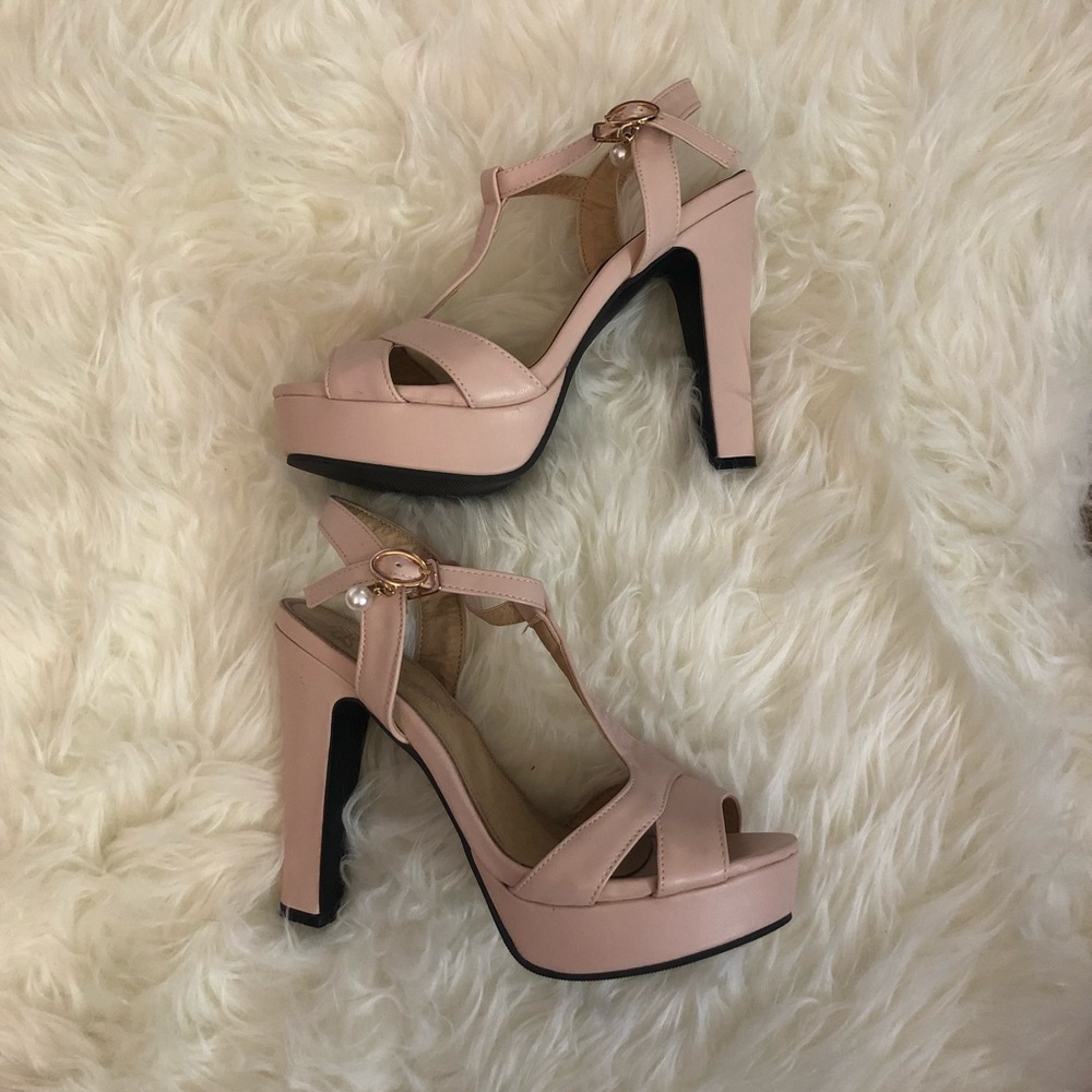 Pastel Millennial Pink Platform High Heels - Picture 2 of 6